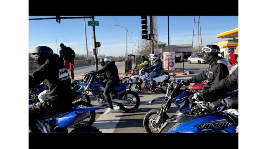 The takeover began in the late afternoon, as riders gathered in large numbers before flooding onto the expressway.